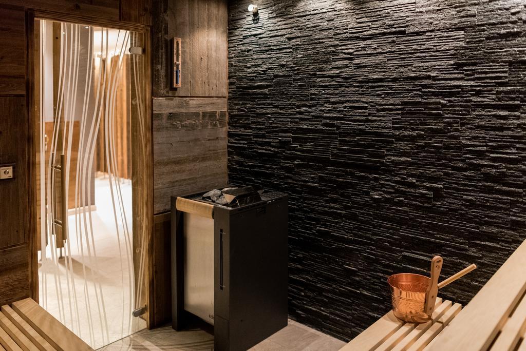 Hotel Alaska Selva di Val Gardena Eksteriør bilde