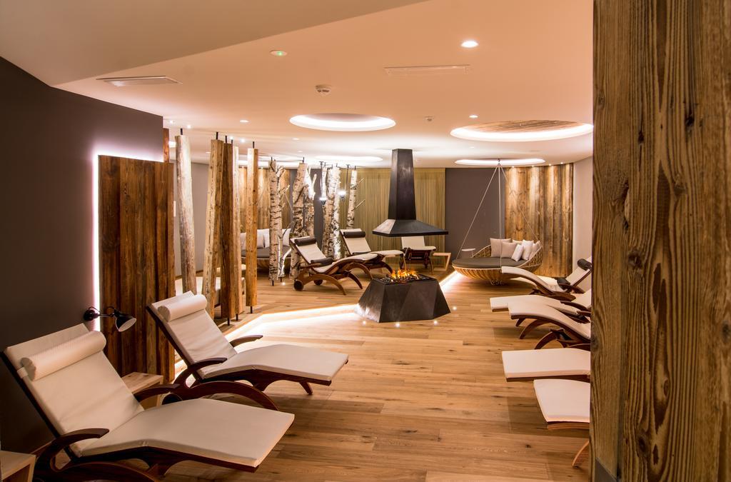 Hotel Alaska Selva di Val Gardena Eksteriør bilde